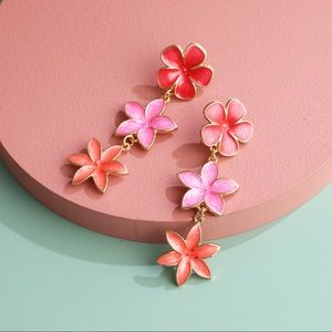 Super Hot 3 tier flower long earrings